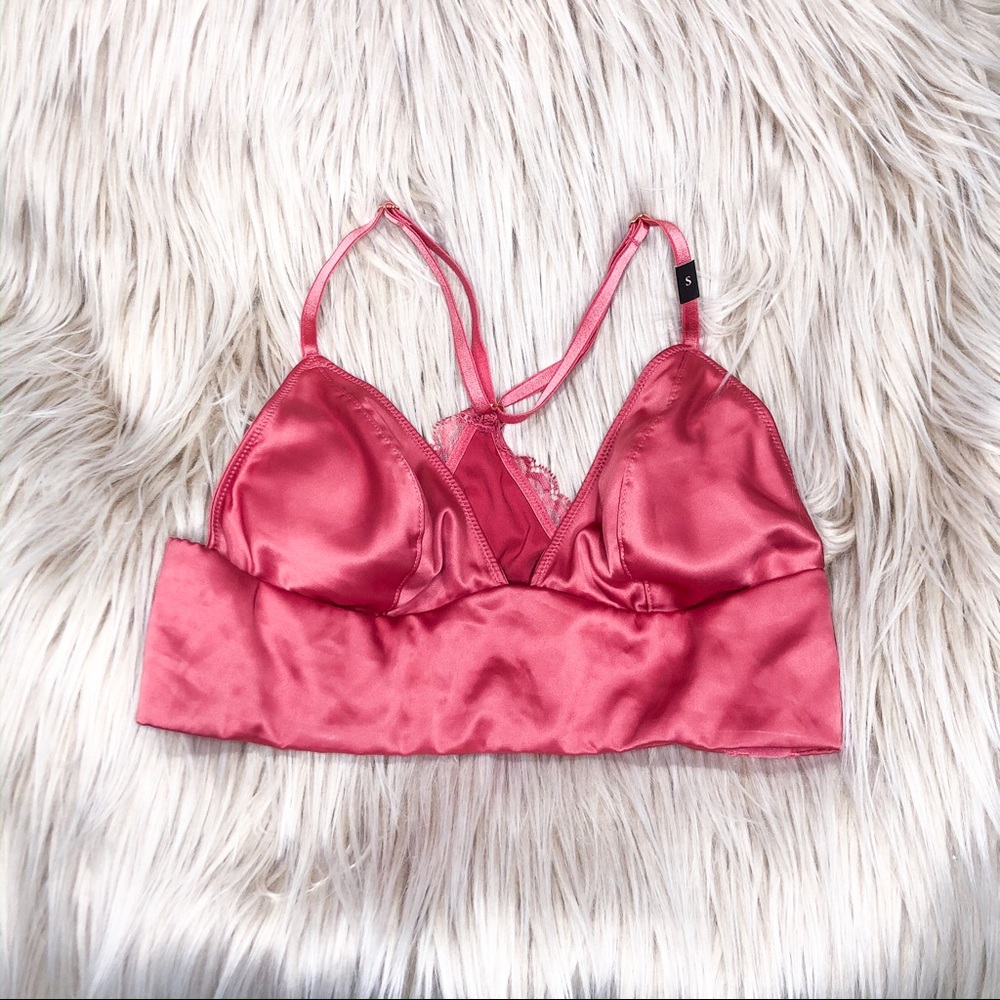 NWT VICTORIA’S SECRET BRALETTE